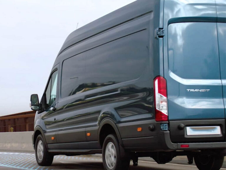 Ford transit 768x576